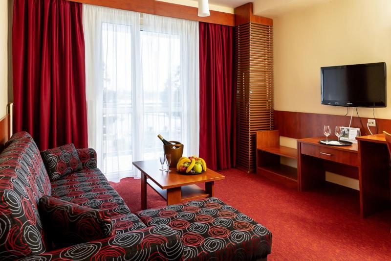 Hotel Senec Aqua Resort - Family Friendly Exterior photo