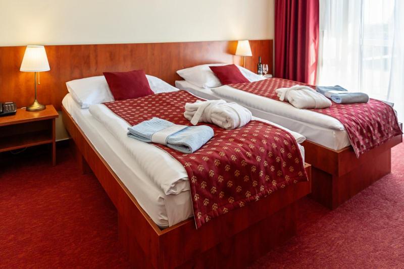 Hotel Senec Aqua Resort - Family Friendly Exterior photo