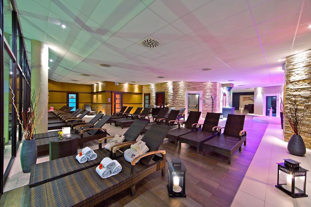 Hotel Senec Aqua Resort - Family Friendly Exterior photo